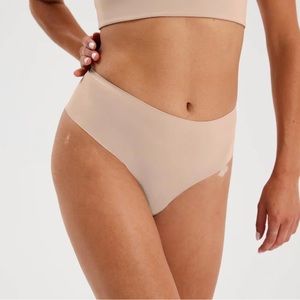 NWT Pebble High-Rise Thong